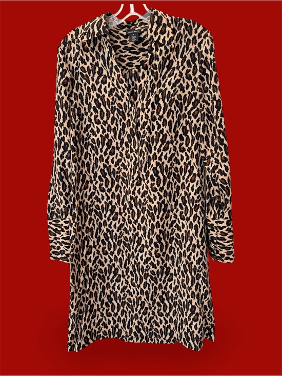 Nine West Dresses & Skirts - Nine West Silk Leopard Print Long Sleeve Dress, Black,Brown,Tan, Qtr Button Sz 4